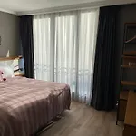 Old Colorful Balat Petrion Hotel 3*