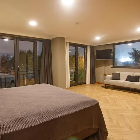 Otel Old Colorful Balat Petrion İstanbul