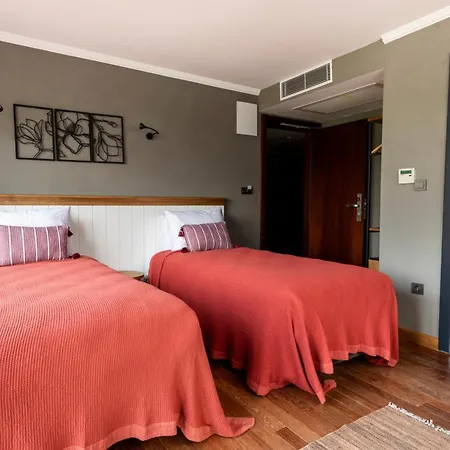 Old Colorful Balat Petrion Hotell Istanbul