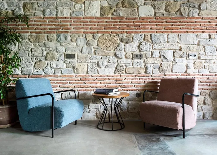 Old Colorful Balat Petrion 3*